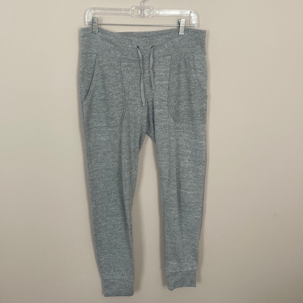 𝅺Balance l Grey Joggers